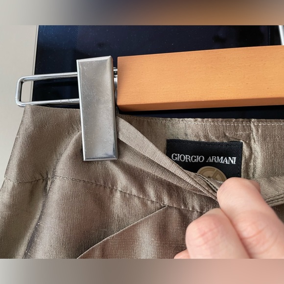 Armani golden 100% silk pants - Picture 4 of 5